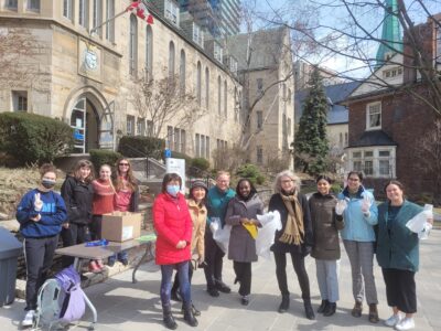 Students, staff, faculty and librarians came out for a spring clean up. 