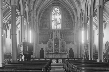 Interior of St. Basil's Church in 1922